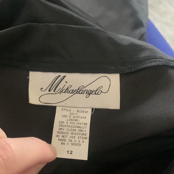 Michaelangelo full length satin formal skirt - Picture 5 of 5